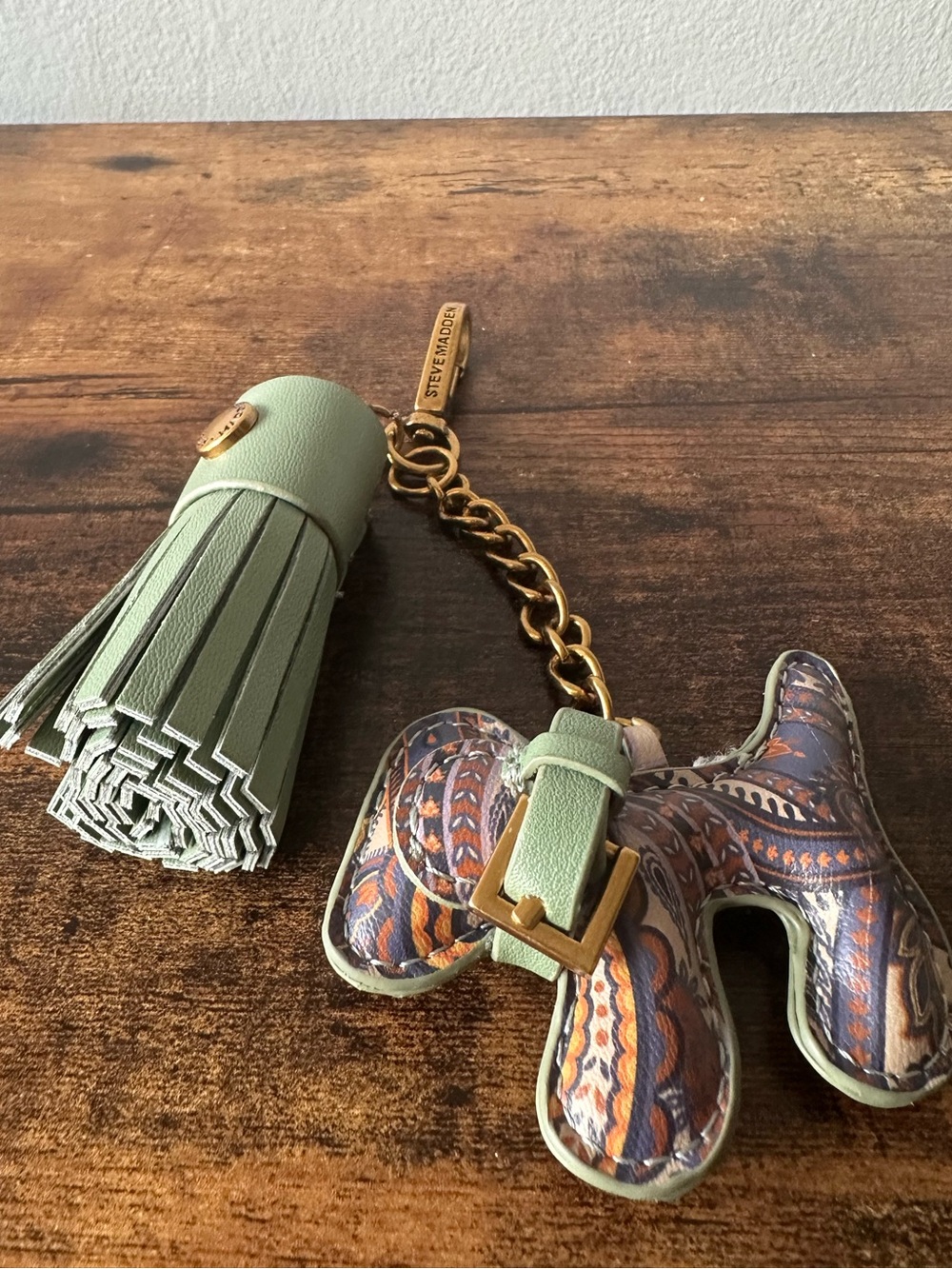 Steve Madden Mint Green Tassel & Patterned Dog Bag Charm Keychain NWOT - Picture 3 of 5